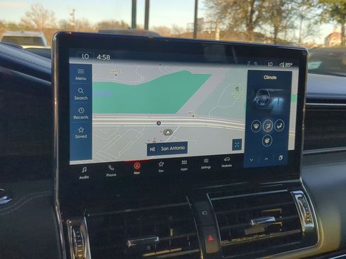 Used 2022 Lincoln Navigator L Black Label image 17