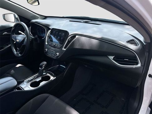 Used 2024 Chevrolet Malibu LT FWD image 28
