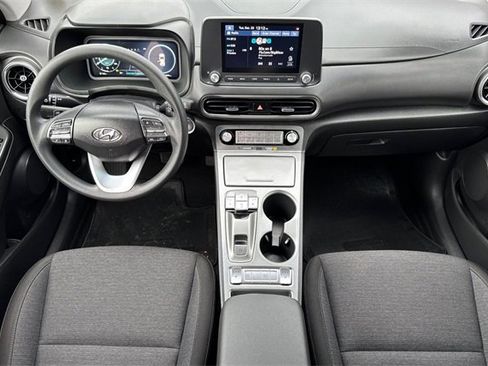 Certified 2023 Hyundai Kona SE image 18