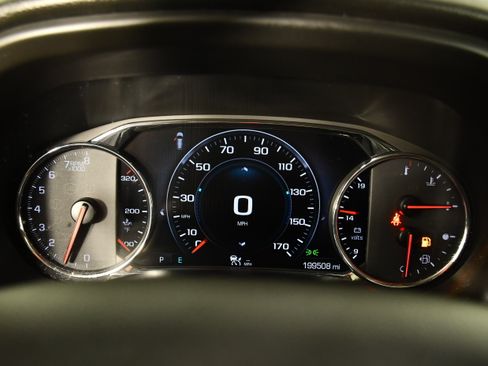 Used 2017 GMC Acadia Denali w/ Technology Package AWD/4WD image 18