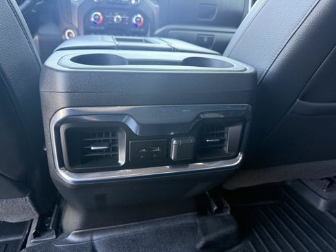 Used 2022 GMC Sierra 2500 Denali w/ Technology Package AWD/4WD image 24