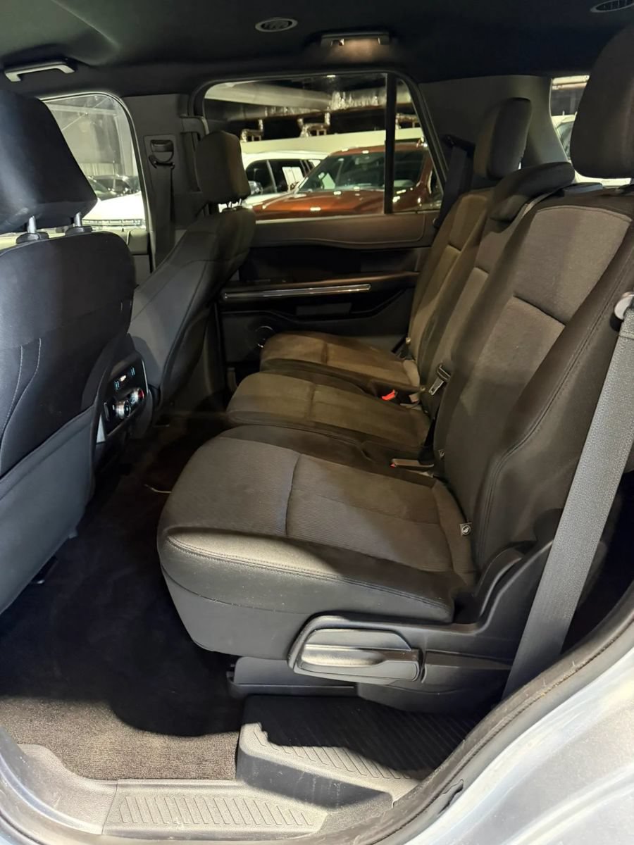 Used 2020 Ford Expedition XLT AWD/4WD image 13