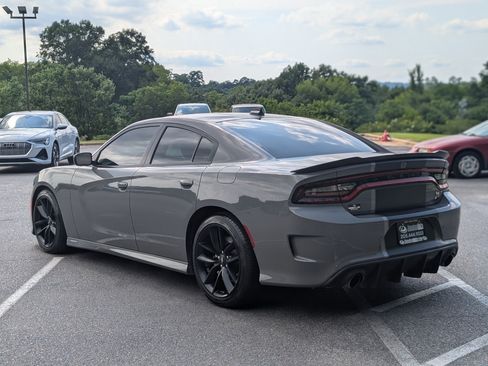 Used 2019 Dodge Charger Scat Pack w/ Stars & Stripes Edition RWD image 7