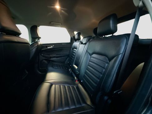 Used 2024 Ford Edge SEL w/ Convenience Package image 27