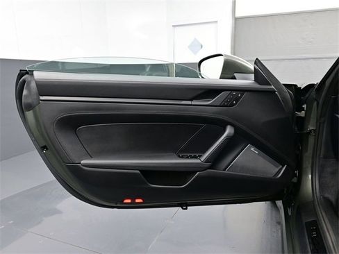 Used 2024 Porsche 911 Carrera GTS image 7