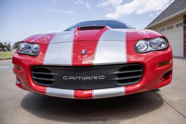 Used 2002 Chevrolet Camaro Z28 w/ SS Performance/Appearance Pkg RWD image 30