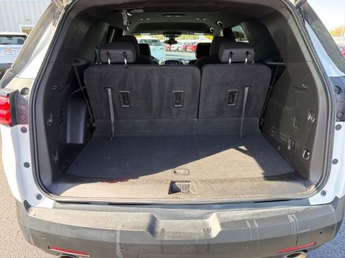 Used 2022 Chevrolet Traverse LT AWD/4WD image 5