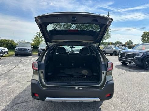 Certified 2025 Subaru Outback Limited AWD/4WD image 39