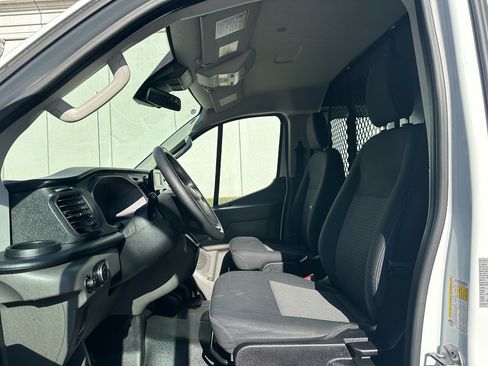 Used 2024 Ford Transit 250 Low Roof w/ Exterior Upgrade Package image 13