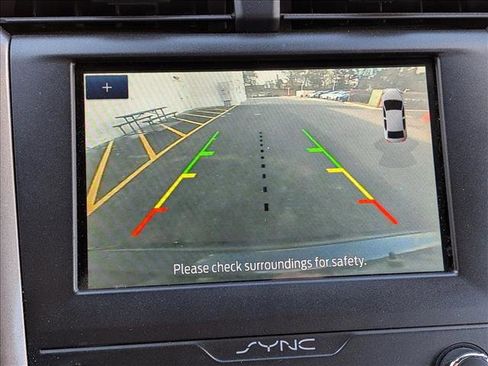 Used 2019 Ford Fusion SE image 11