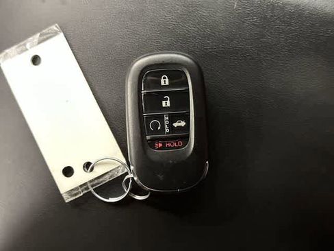 Used 2025 Honda Accord Sport image 31