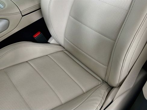 Certified 2025 Mercedes-Benz GLE 350 4MATIC image 21