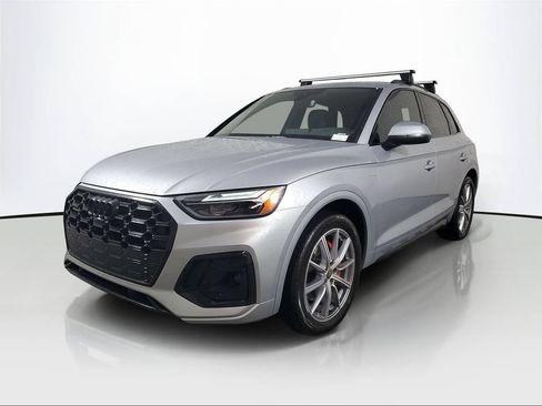 Used 2024 Audi Q5 e Premium Plus AWD/4WD image 3