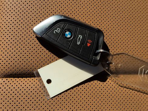 Used 2024 BMW X3 sDrive30i w/ M Sport Package image 33