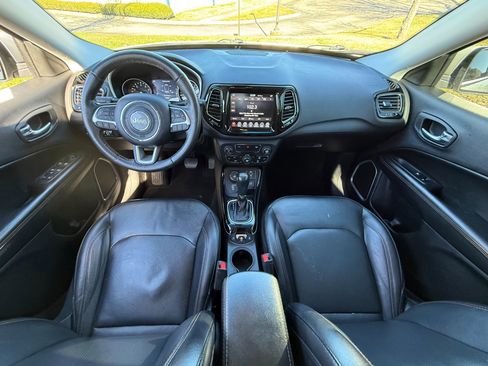 Used 2019 Jeep Compass Limited image 9