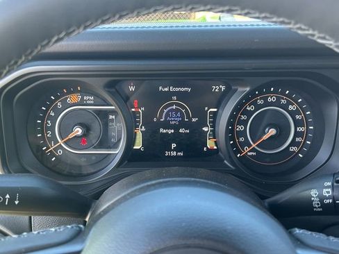 Used 2026 Jeep Wrangler Unlimited Rubicon AWD/4WD image 31