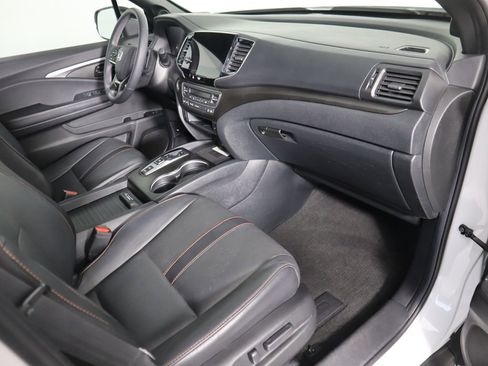 Used 2022 Honda Passport TrailSport image 18