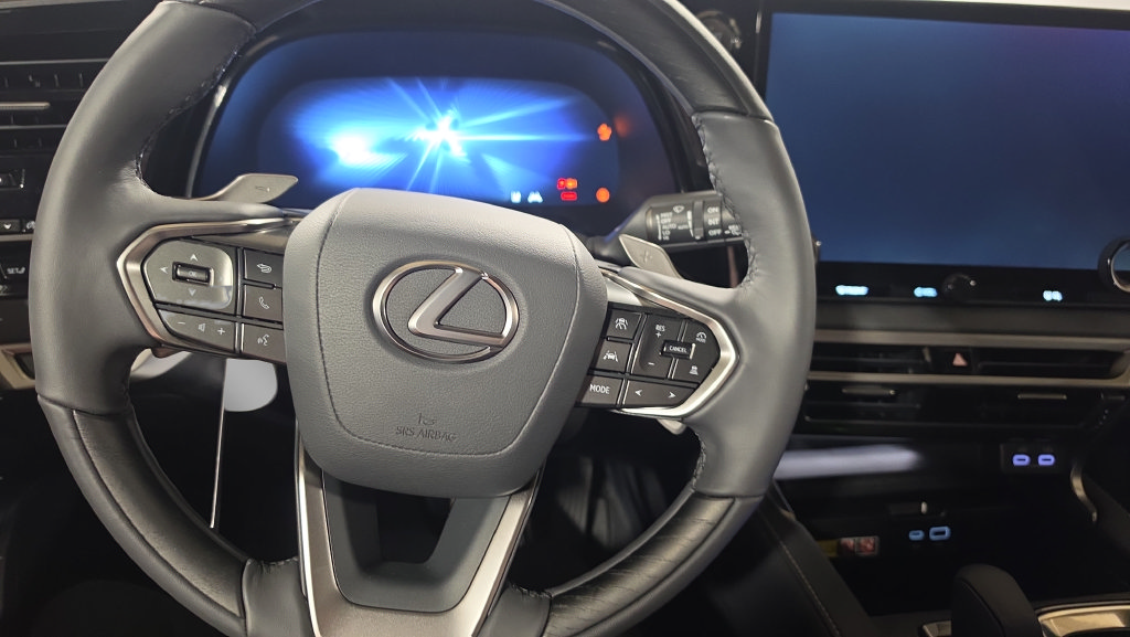 New 2026 Lexus RX 350 Premium w/ Accessory Package (Z1) AWD/4WD image 18
