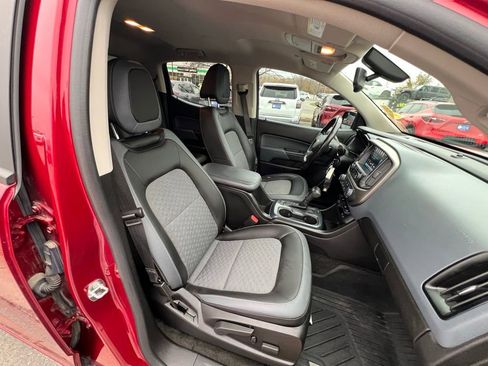 Used 2018 Chevrolet Colorado Z71 image 22