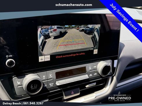 Used 2024 Toyota Grand Highlander AWD image 19