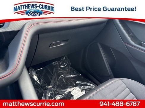 New 2026 Ford Explorer ST-Line w/ ST-Line Street Pack image 25