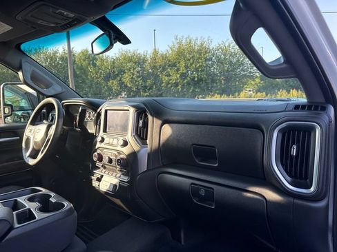 Used 2022 Chevrolet Silverado 3500 LT w/ Convenience Package AWD/4WD image 27