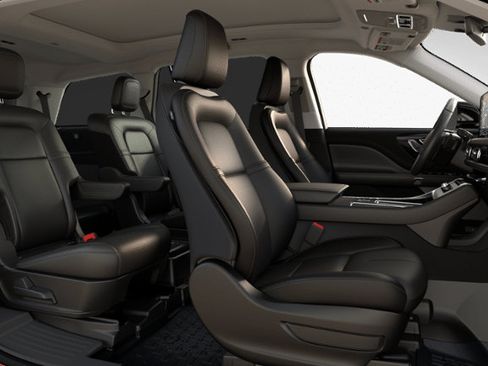 New 2026 Lincoln Aviator AWD w/ Jet Appearance Package image 27