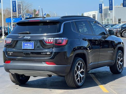 Used 2024 Jeep Compass Limited AWD/4WD image 7