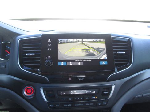 Used 2022 Honda Pilot Special Edition image 19