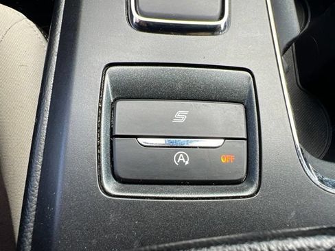 Used 2020 Ford Fusion SE w/ Equipment Group 151A FWD image 23