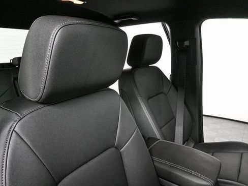 New 2026 GMC Canyon Elevation w/ Convenience Package image 21