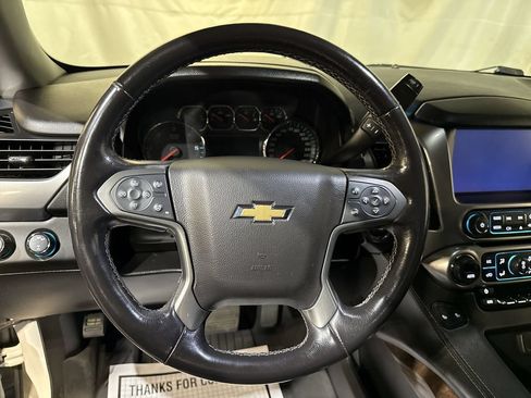 Used 2019 Chevrolet Tahoe LT AWD/4WD image 11