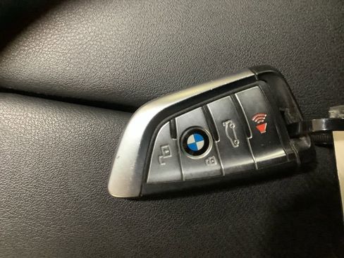 Used 2023 BMW X5 xDrive40i w/ Premium Package image 31
