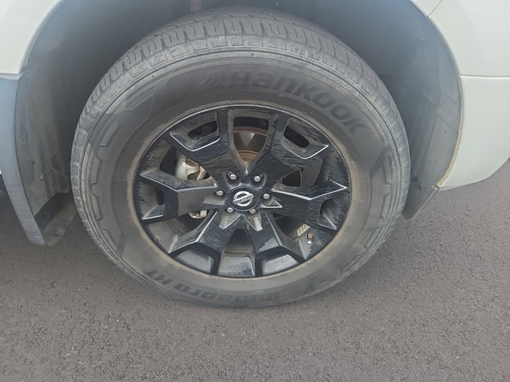 Used 2021 Nissan Frontier SV w/ Midnight Edition Floor Mats AWD/4WD image 30