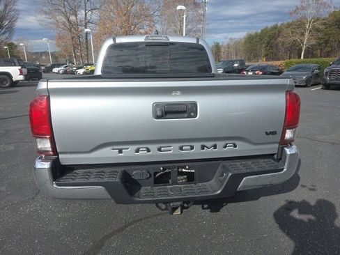 Used 2023 Toyota Tacoma SR5 image 7