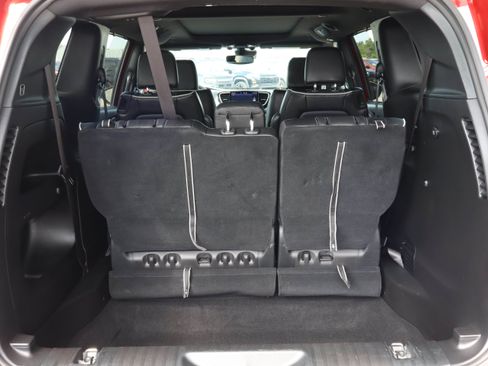 Used 2025 Chrysler Pacifica Limited FWD image 22