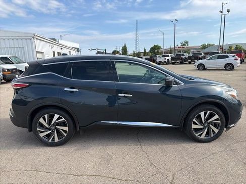 Used 2018 Nissan Murano S AWD/4WD image 11