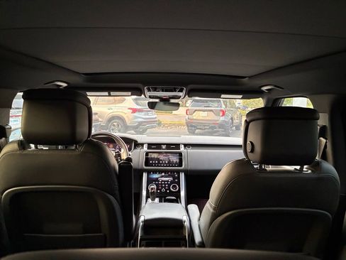 Used 2019 Land Rover Range Rover Sport HSE Dynamic AWD/4WD image 15