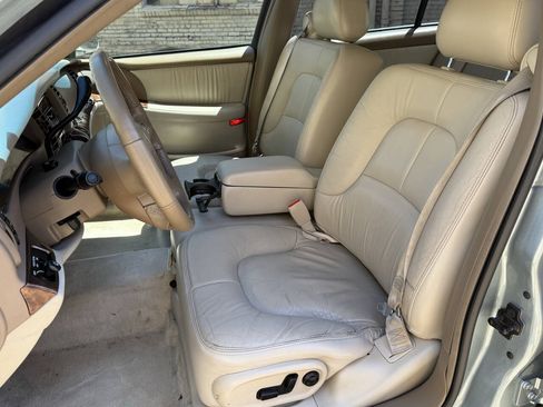 Used 2004 Buick Park Avenue w/ Prestige Feature Package FWD image 25
