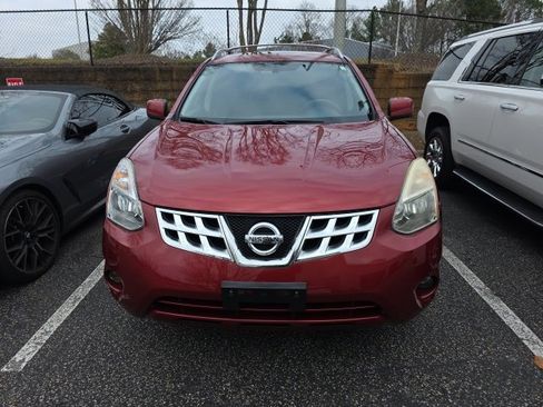 Used 2012 Nissan Rogue SV w/ Premium Pkg image 2