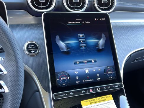 Used 2026 Mercedes-Benz GLC 300 4MATIC image 19