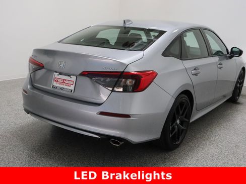 Used 2024 Honda Civic Sport image 7