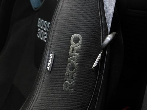 Used 2013 Ford Mustang Boss 302 w/ Boss 302 Accessory Pkg image 51