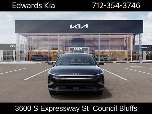 New 2026 Kia K4 FWD image 2