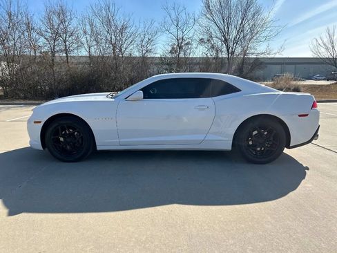 Used 2014 Chevrolet Camaro LS RWD image 9