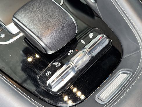 Used 2021 Mercedes-Benz GLS 63 AMG 4MATIC image 30