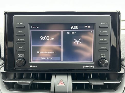 Used 2021 Toyota RAV4 LE AWD/4WD image 26