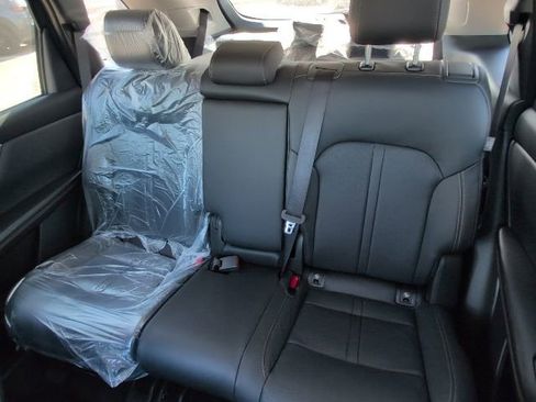 Used 2026 MAZDA CX-90 3.3 Turbo w/ Preferred Package AWD/4WD image 8