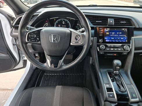 Used 2021 Honda Civic EX image 9