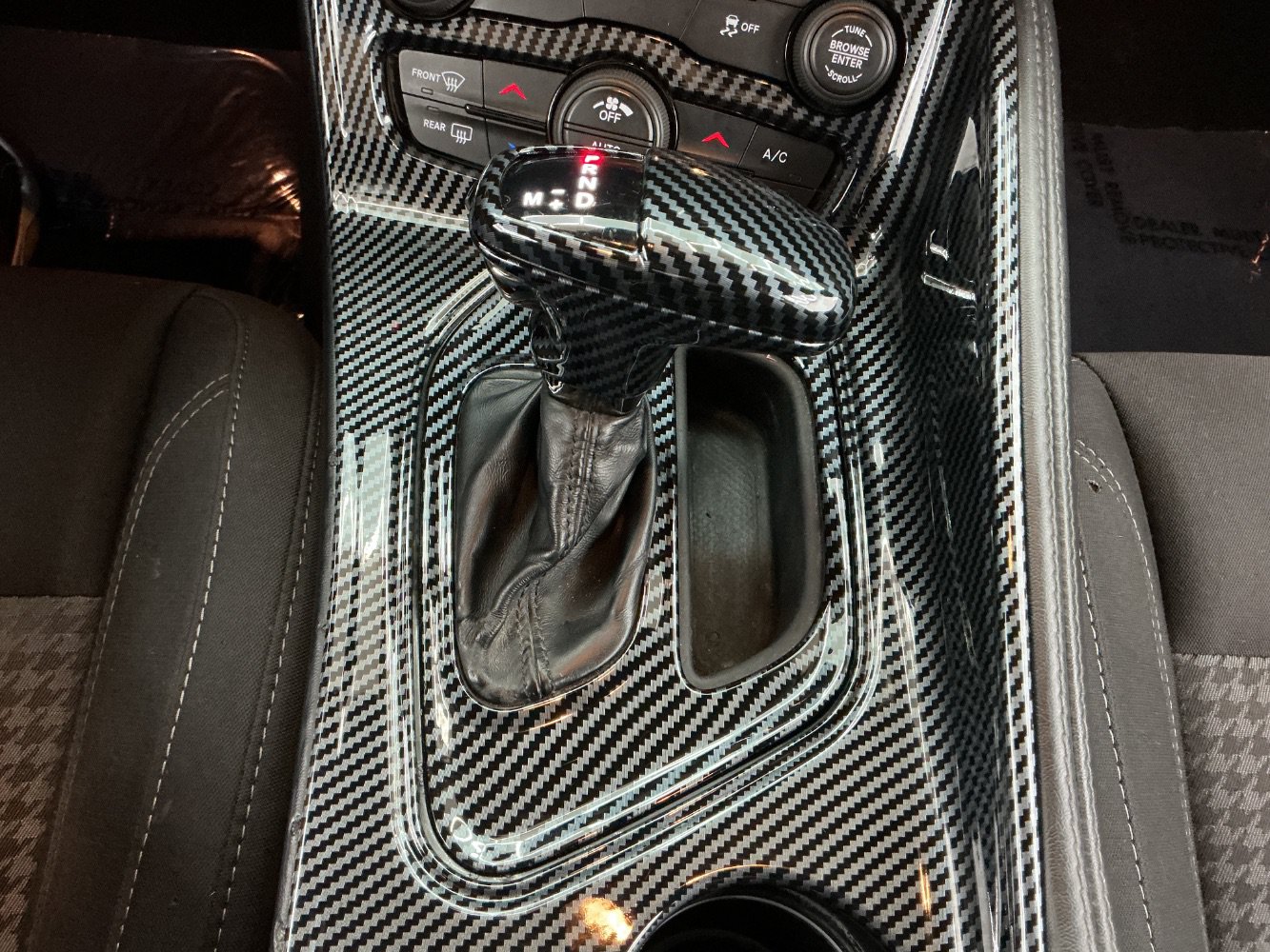 Used 2021 Dodge Challenger SXT RWD image 33